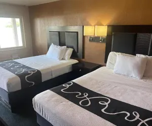 Photo 4 - Antler's Inn Motel