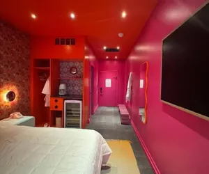 Photo 4 - Hotel Hilo 204