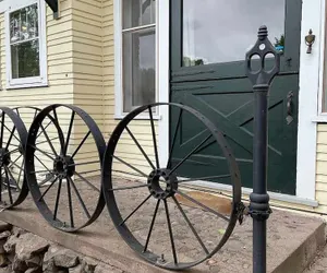 Photo 5 - Historic Yakima Home 4BR Office Backyard Oasis