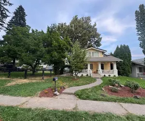 Photo 4 - Historic Yakima Home 4BR Office Backyard Oasis