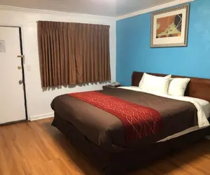 Photo 2 - Collier's Motel