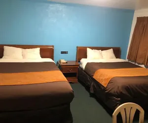 Photo 4 - Collier's Motel