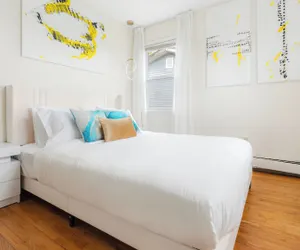 Photo 3 - Luxury NYC Home with Free Parking for 12