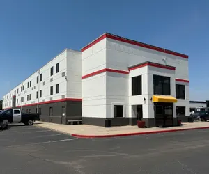 Photo 2 - Coratel Inn and Suites By Jasper Wichita North