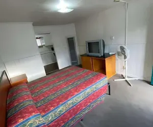 Photo 4 - Tacoma Center Motel