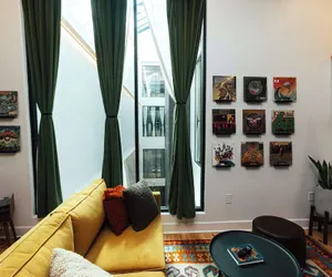 Photo 4 - Loft 303 - The William - Atrium - Chic - Walkable