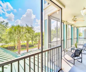 Photo 5 - Upstay Condo w Pool Sauna Sleeps 8