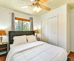 Photo 4 - The Homestead - Luxury-cozy 2BR Apartments Near SFA & Historic Downtown Nacogdoches