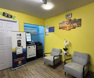 Photo 4 - Englewood Inn & Suites