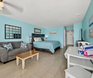 Photo 5 - Fountain Beach Resort