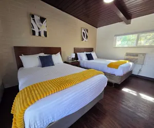 Photo 5 - Sequoia Village