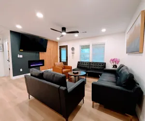 Photo 4 - 10 Burnett Ferry Rd