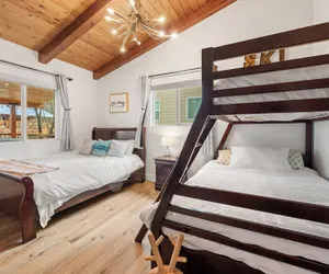 Photo 3 - Sleepy Bear