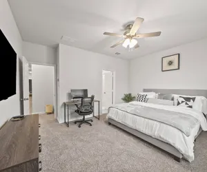 Photo 5 - Luxurious 4 Bed Duplex Getaway