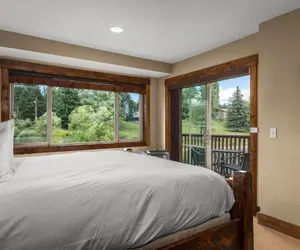 Photo 2 - Duck Inn Lodge