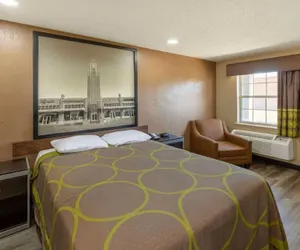 Photo 4 - Economy Suites - Fairgrounds