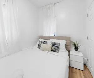 Photo 2 - Uscale 2BR Escape in the Heart of NYC