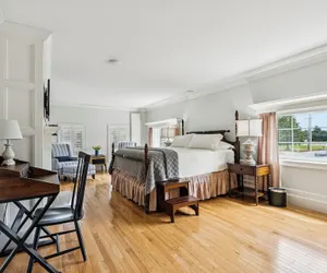 Photo 4 - Mayville Union House