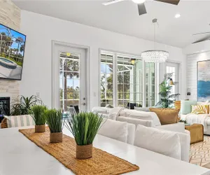 Photo 4 - 5BR Retreat Pool Opt Heated Spa Bikes Views