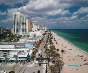 Photo 5 - Lauderdale Breeze Villas