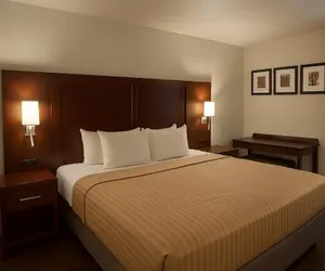 Photo 5 - Valley Inn