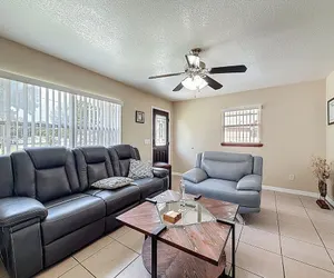 Photo 3 - 2737 Bel Aire Circle