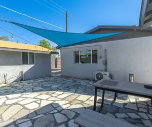 Photo 2 - Adorable Guesthouse