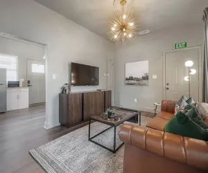 Photo 4 - Updated Condo in Heart of Tampa 1569