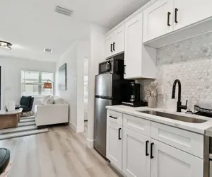 Photo 5 - Near Johns Pass 1 Block From Gulf Shores Treasure Island