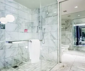 Photo 5 - Charming High Floor Strip Views Palms Studio 30306