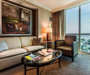 Photo 2 - MGM 10719 Signature Strip View Studio