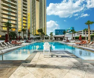 Photo 3 - MGM 1811 Deluxe Studio Strip View