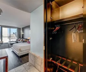 Photo 2 - Amazing 23rd FL Studio W_balcony Access