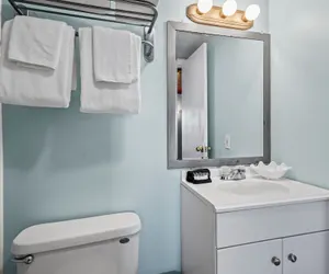 Photo 3 - Oceanfront Inn Room #8 - Partial Ocean View - King Bed