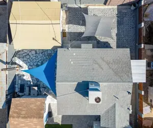 Photo 3 - Centra Phoenix House Kingbed