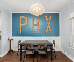 Photo 5 - Centra Phoenix House Kingbed