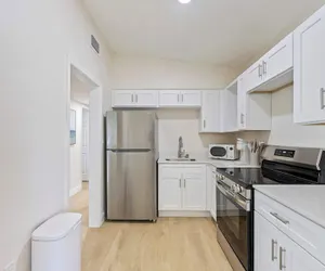 Photo 5 - Welcome to The Drift Your Laid-back Beach Escape in Cocoa Beach! 2/2