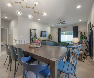 Photo 2 - 2215 E 19th Ave