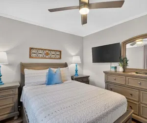 Photo 4 - Relax In Pooler Modern 3br Huge Yard 3 Bedroom Home