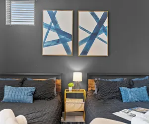 Photo 2 - Upscale King 4BR Suite Uptown Charlotte