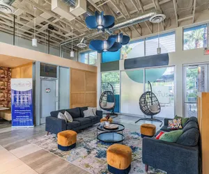 Photo 3 - Lotus 2506