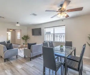 Photo 5 - Naples Paradise Grill Hottub Close to Beach