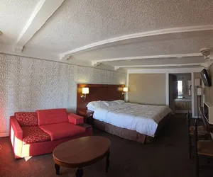 Photo 3 - Exceed Inn Indianapolis Airport South