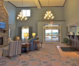 Photo 3 - GrandStay Hotel & Suites Mount Horeb - Madison