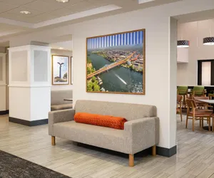 Photo 5 - Hampton Inn & Suites La Crosse Downtown