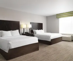 Photo 5 - Hampton Inn Fairmont