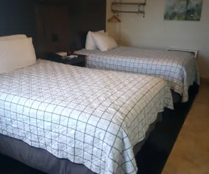 Photo 3 - La Bella Oceanfront Inn