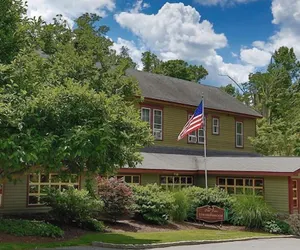 Photo 2 - Stroudsmoor Country Inn