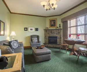 Photo 5 - Stroudsmoor Country Inn
