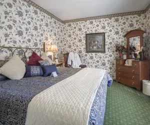 Photo 5 - Stroudsmoor Country Inn